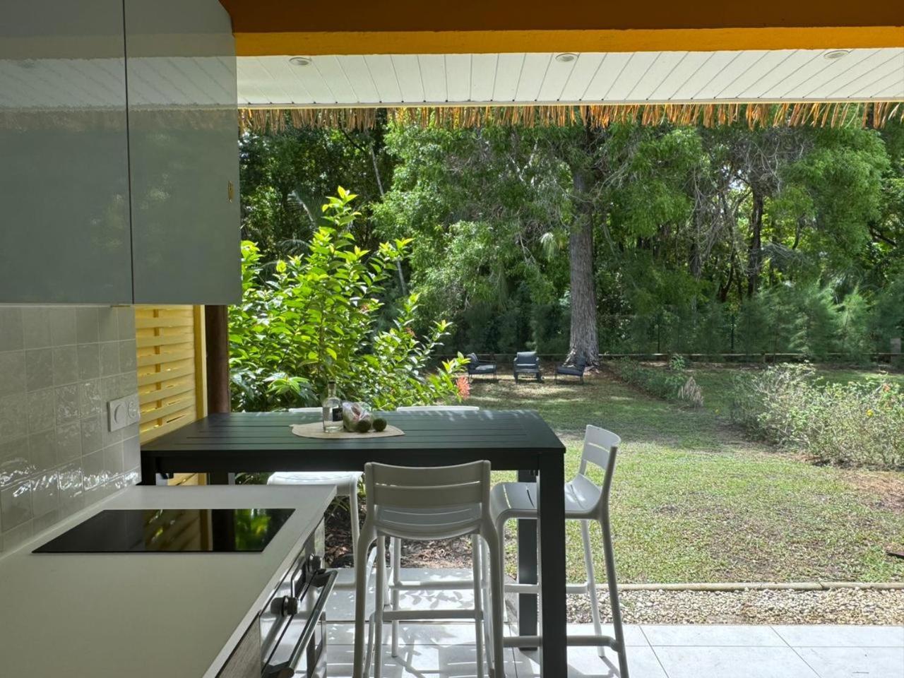 Manbana 323 Appartement Grand-Bourg  Buitenkant foto