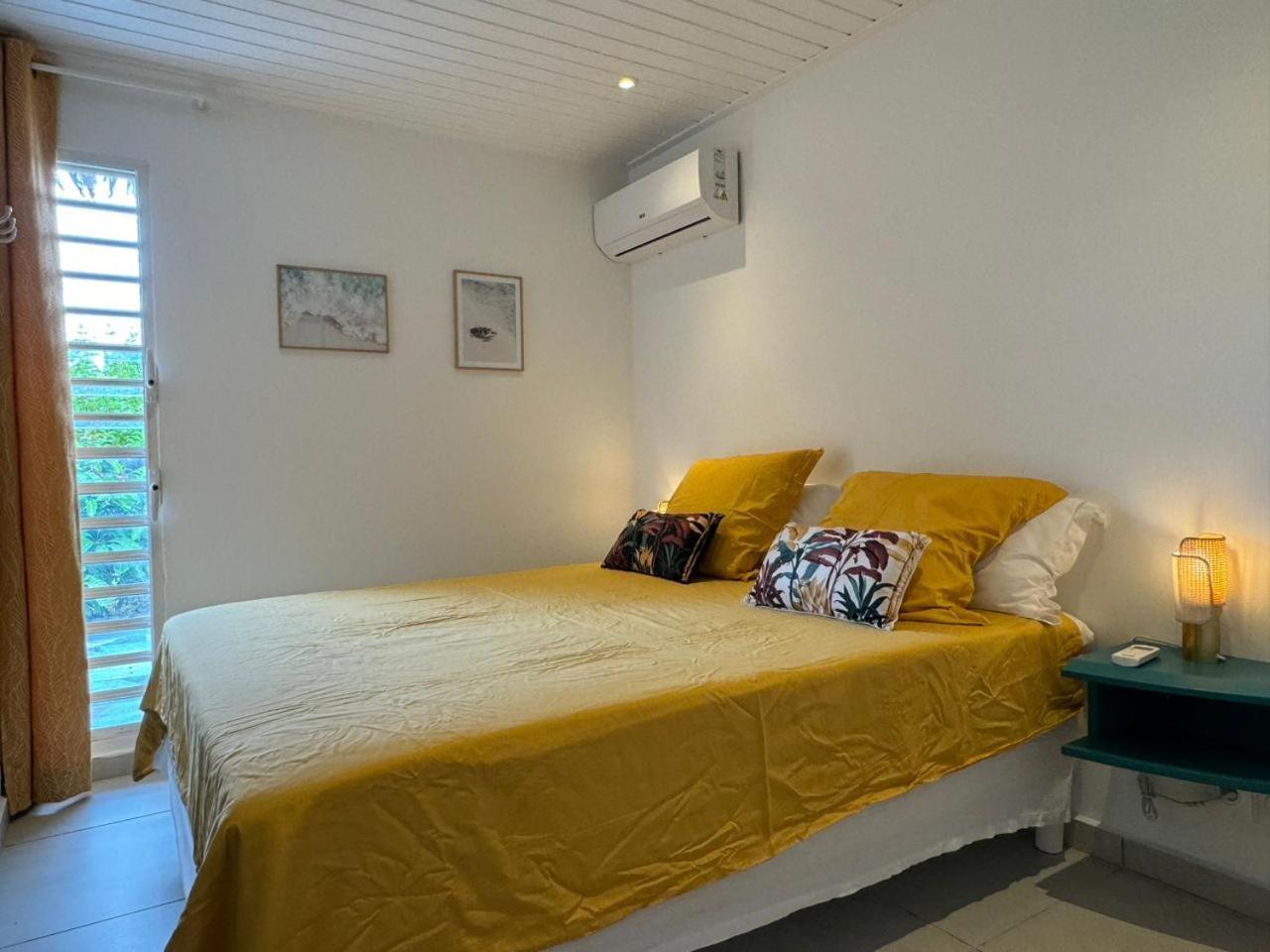 Manbana 323 Appartement Grand-Bourg  Buitenkant foto